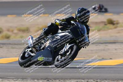 media/Oct-08-2022-SoCal Trackdays (Sat) [[1fc3beec89]]/Turn 14 (1050am)/